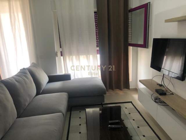 Tirane, jepet me qera apartament 1+1 Kati 3, 68 m² 350 Euro (ALI DEM)