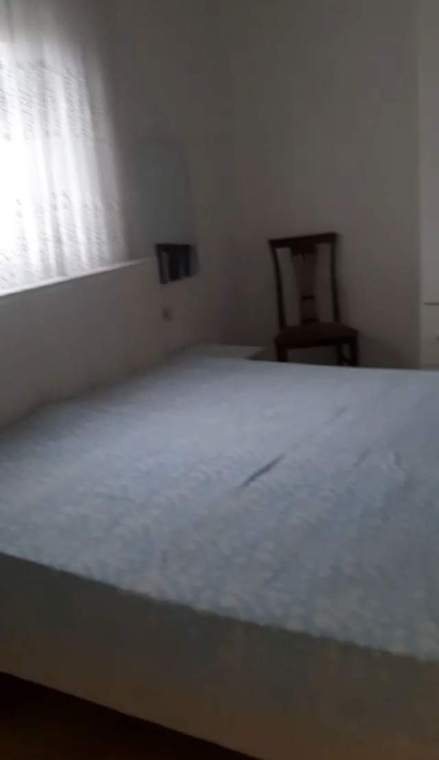 Tirane, jepet me qera apartament 2+1+A+BLK Kati 5, 85 m² 45.000 Leke (rruga Myslym Shyri)