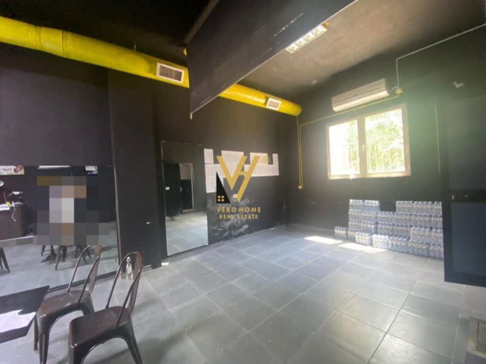 Tirane, jepet me qera ambjent biznesi Kati 0, 67 m² 400 € (RRUGA SIRI KODRA)