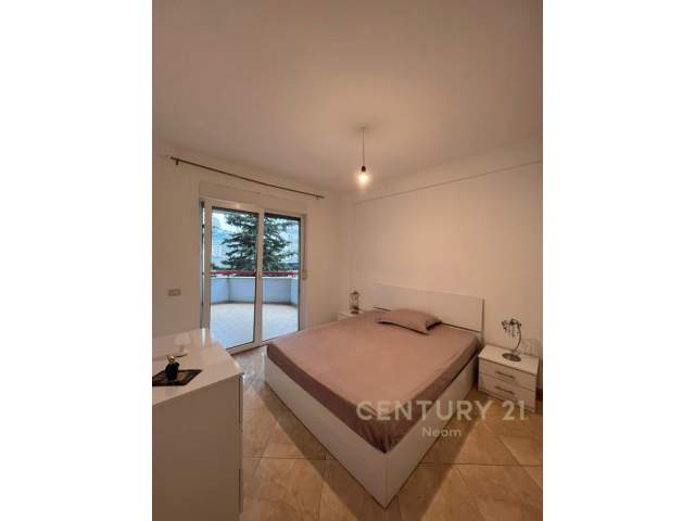 Tirane, shitet apartament 2+1+BLK Kati 3, 100 m² 180.000 Euro (kompleksi colombo)