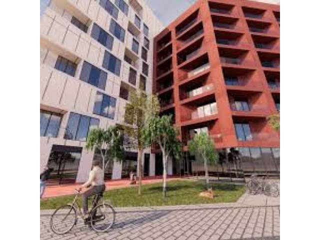 Tirane, ofert zyre Kati 4, 138 m² 375 Euro (ARLIS,FARMACIA 10 Tirana, Albania)