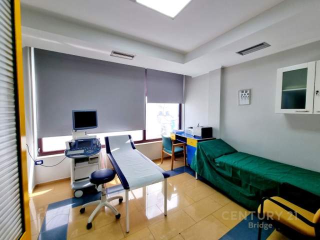 Tirane, shitet ambjent biznesi Kati 2, 650 m² 970.000 Euro (dritan hoxha)