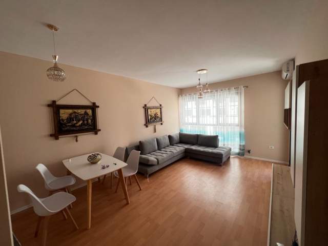 Tirane, jepet me qera apartament 2+1+BLK Kati 2, 100 m² 550 Euro (rruga Kongresi i Manastirit)