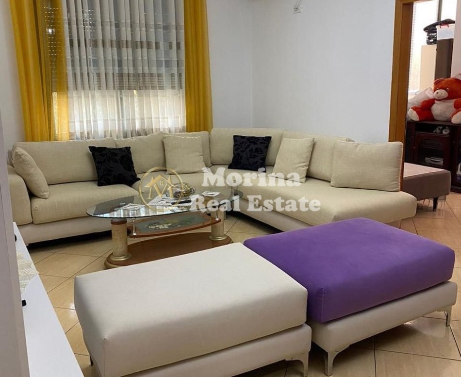 Tirane, shitet apartament 3+1 Kati 2, 93 m² 250.000 € Laprake /Gjimnazi Aleks Buda