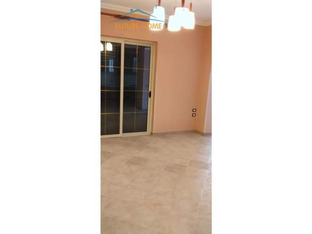 Tirane, jap me qera 3+1+BLK Kati 3, 125 m² 500 Euro (Pazari i Ri)