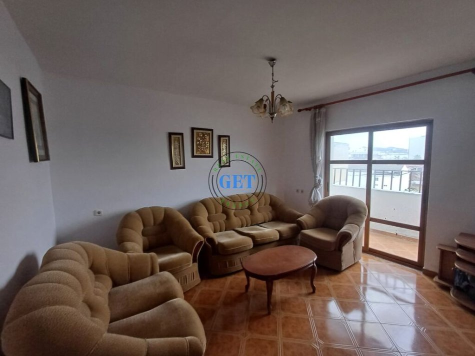 Durres, shitet apartament 2+1+Ballkon Kati 3, 73 m² 32.000 € 