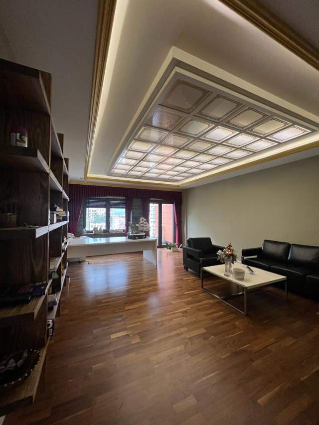 Tirane, jepet me qera apartament Kati 5, 140 m² 1.500 Euro (Dritan Hoxha)