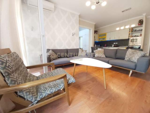 Tirane, shitet apartament 2+1+BLK Kati 3, 120 m² 10.500 Euro (fresk)