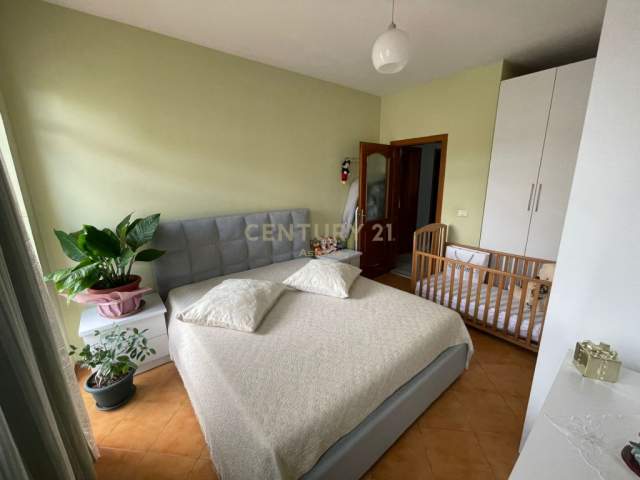 Tirane, shitet apartament 3+1+BLK Kati 6, 135 m² 223.000 Euro (Komuna e Parisit)