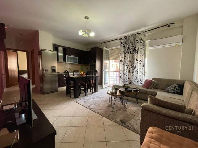 Tirane, shitet apartament 1+1+BLK Kati 5, 74 m² 111.000 Euro (Don Bosko)