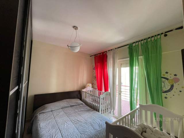 Tirane, shitet apartament 1+1+BLK Kati 5, 74 m² 111.000 Euro (Don Bosko)