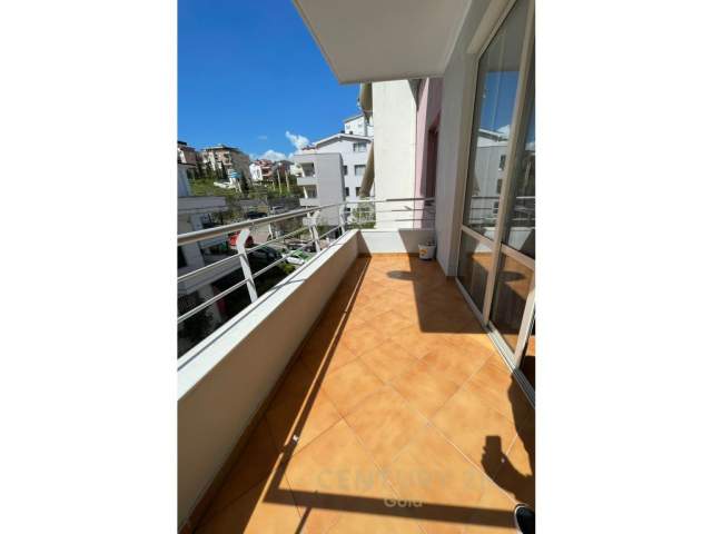 Tirane, jepet me qera apartament 1+1+BLK Kati 3, 70 m² 380 Euro (KODRA E DIELLIT)