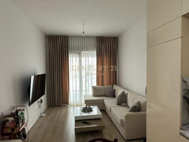 Tirane, shitet apartament 1+1+BLK Kati 8, 57 m² 105.000 Euro (Kompleksi Magnet)