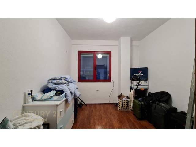 Tirane, shitet apartament Kati 8, 92 m² 83.000 Euro (YZBERISHT)