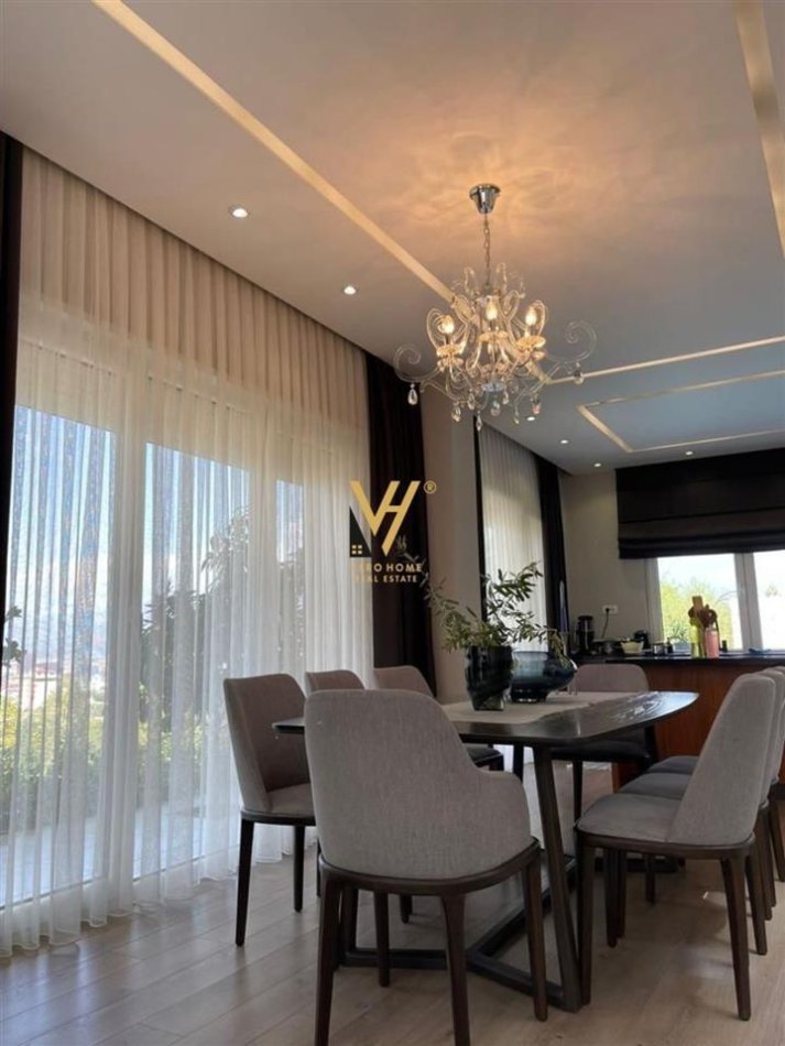 Tirane, shitet Vile 3+1+Ballkon Kati 0, 190 m² 620.000 € (KODRA E DIELLIT 2)