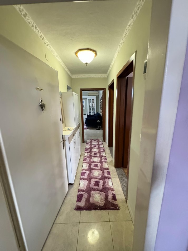 Tirane, jepet me qera apartament 2+1 Kati 5, 85 m² 500 € (21 dhjetori)