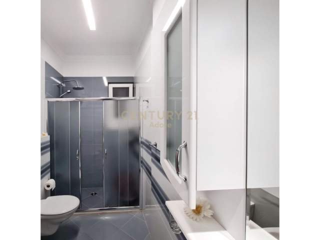 Tirane, jepet me qera apartament 2+1+A+BLK Kati 2, 150 m² 700 Euro (Liqeni i Thate)