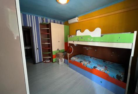 Tirane, jepet me qera apartament 2+1+BLK Kati 2, 90 m² 700 Euro (Myslym Shyr)