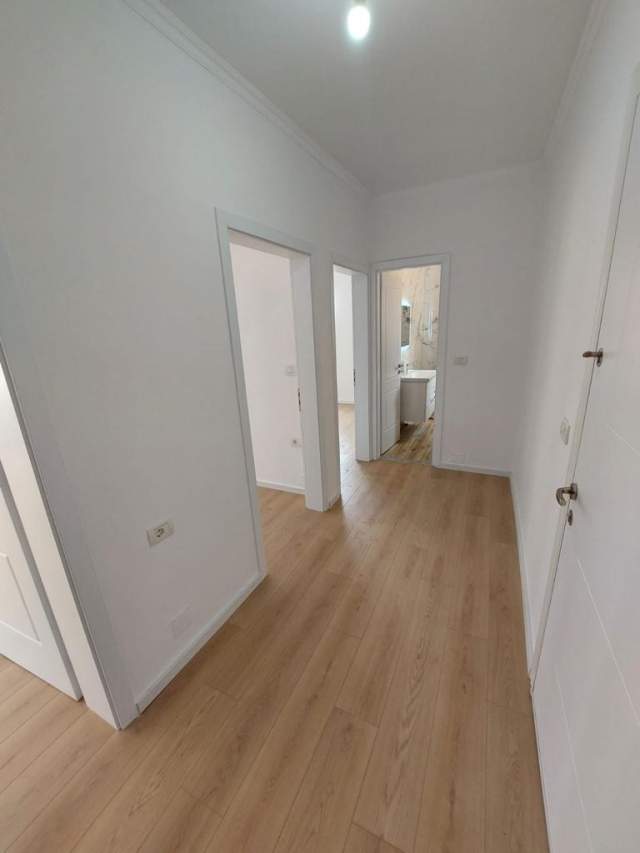 Tirane, shes apartament 2+1+A+BLK Kati 8, 73 m² 115.000 Euro (Medreseja)