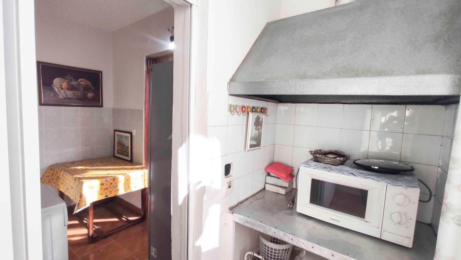 Tirane, jepet me qera apartament 2+1 Kati 4, 78 m² 650 € (Pazari i ri)