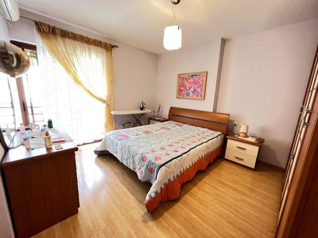 Tirane, shitet apartament 2+1+BLK Kati 3, 102 m² 169.000 Euro (Rruga e Bogdaneve)