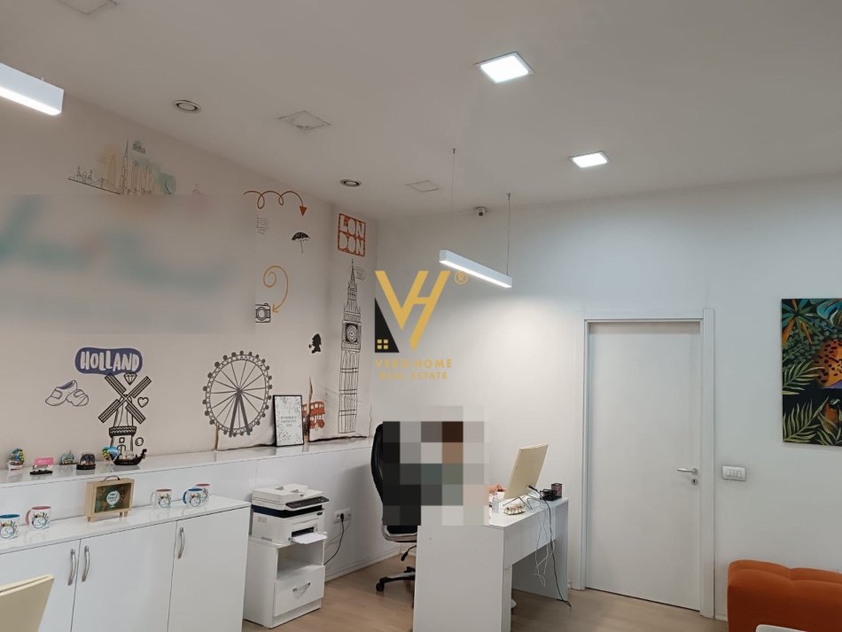 Tirane, jepet me qera dyqan Kati 0, 50 m² 800 € (RRUGA BARDHYL)