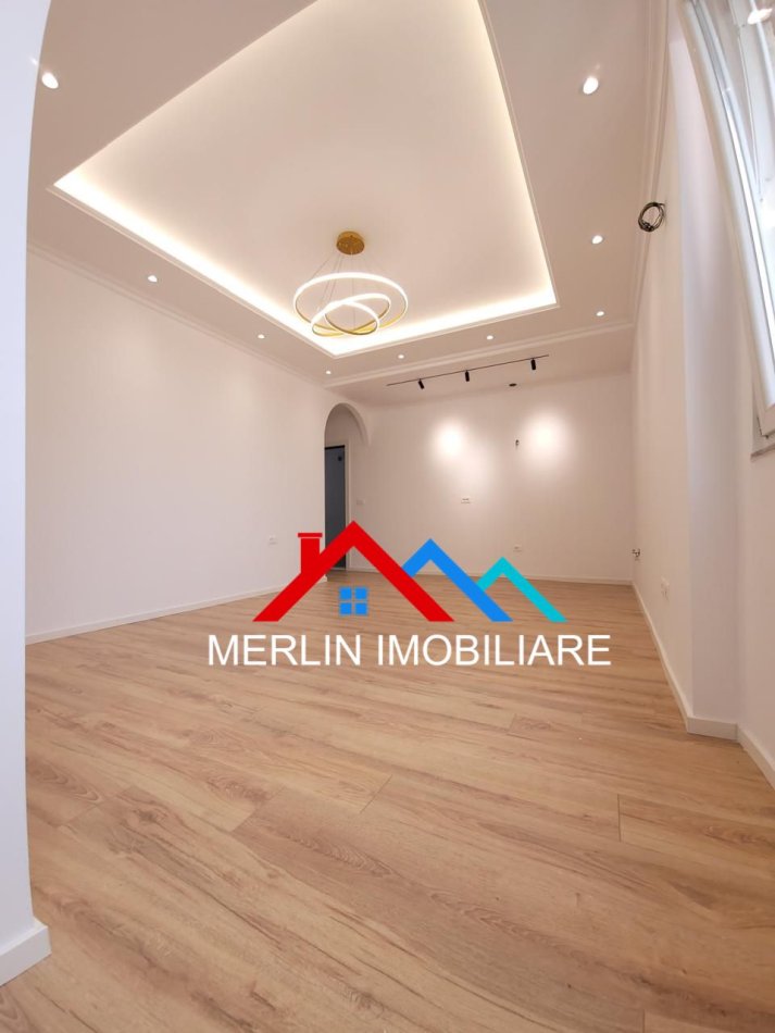 Tirane, Shitet apartament 1+1, Kati 7, 58 m² 120,000 EURO ( Tek Zogu i Zi )