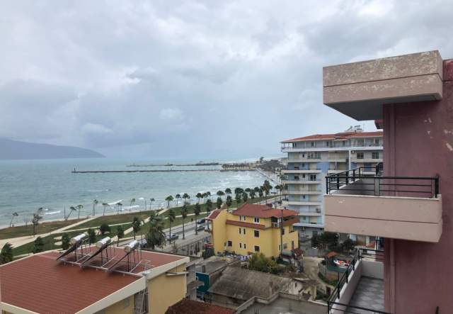Vlore, shitet apartament 117 m² 135.000 Euro