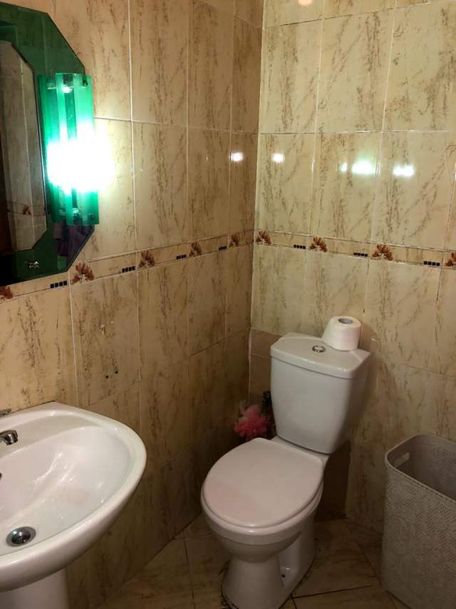 Tirane, jepet me qera apartament 2+1+BLK Kati 1, 110 m² 350 Euro (siri kodra)