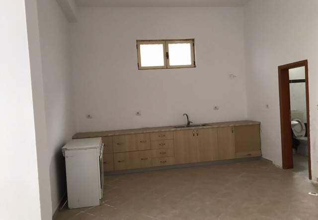 Vlore, shitet shtepi 184 m² 85.000 Euro