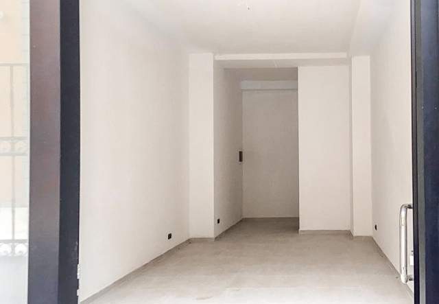 Tirane, shitet ambjent biznesi 30 m² 84.000 Euro