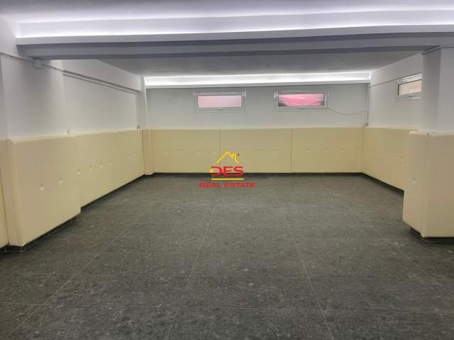 Vlore, jepet me qera ambjent biznesi Kati -1, 146 m² 500 Euro (Rruga Çamëria, Vlorë)