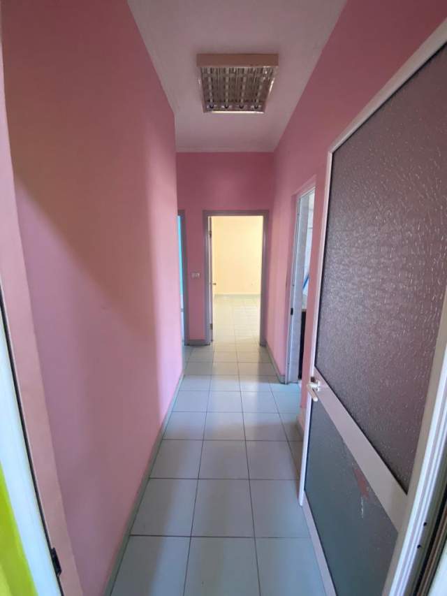 Tirane, shitet apartament 3+1+BLK Kati 2, 157 m² 210.000 Euro (Rruga Taulantia)