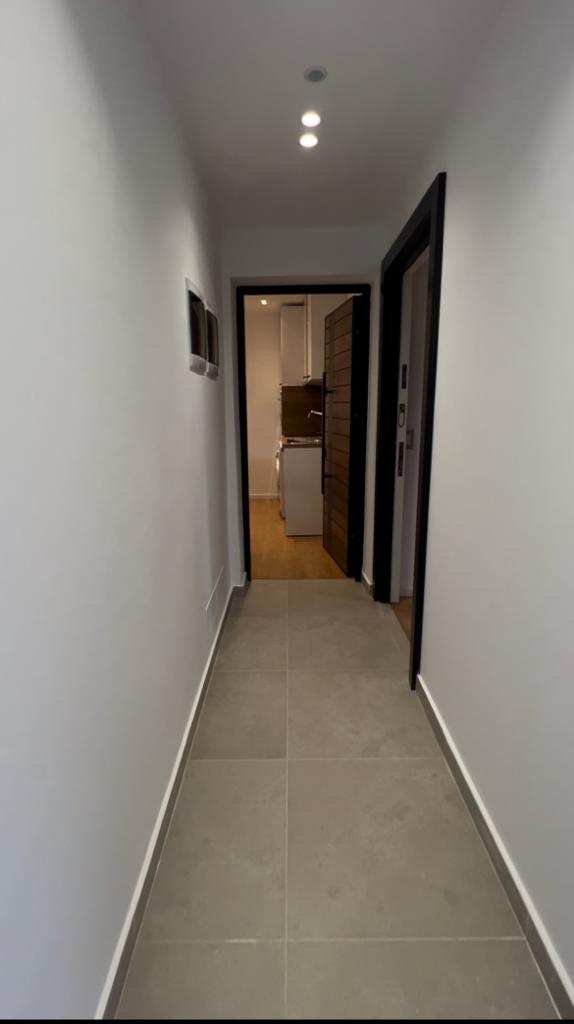 Tirane, shitet apartament 1+1+BLK Kati 5, 67 m² 135.000 Euro (mine peza)