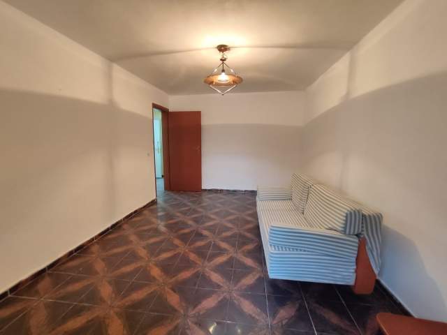 Tirane, jepet me qera apartament 1+1 Kati 3, 55 m² 250 Euro (brryli)