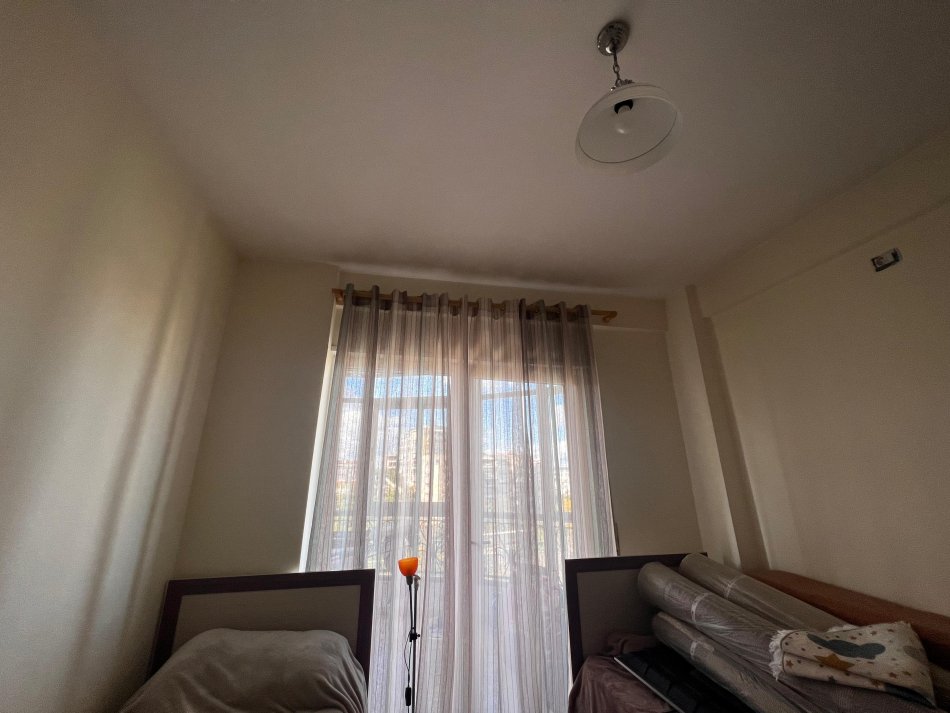 Tirane, shitet apartament 2+1+Ballkon Kati 6, 108 m² 275.000 € (Kopshti Zoologjik)