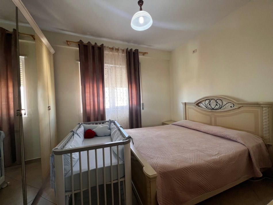 Tirane, shitet apartament 2+1+Ballkon Kati 6, 108 m² 275.000 € (Kopshti Zoologjik)