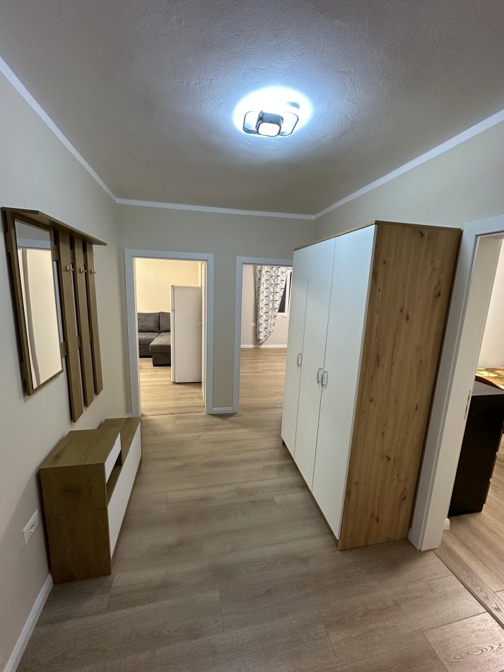 Tirane, jepet me qera apartament 2+1 Kati 5, 70 m² 65.000 lekë (Rruga e Elbasanit)