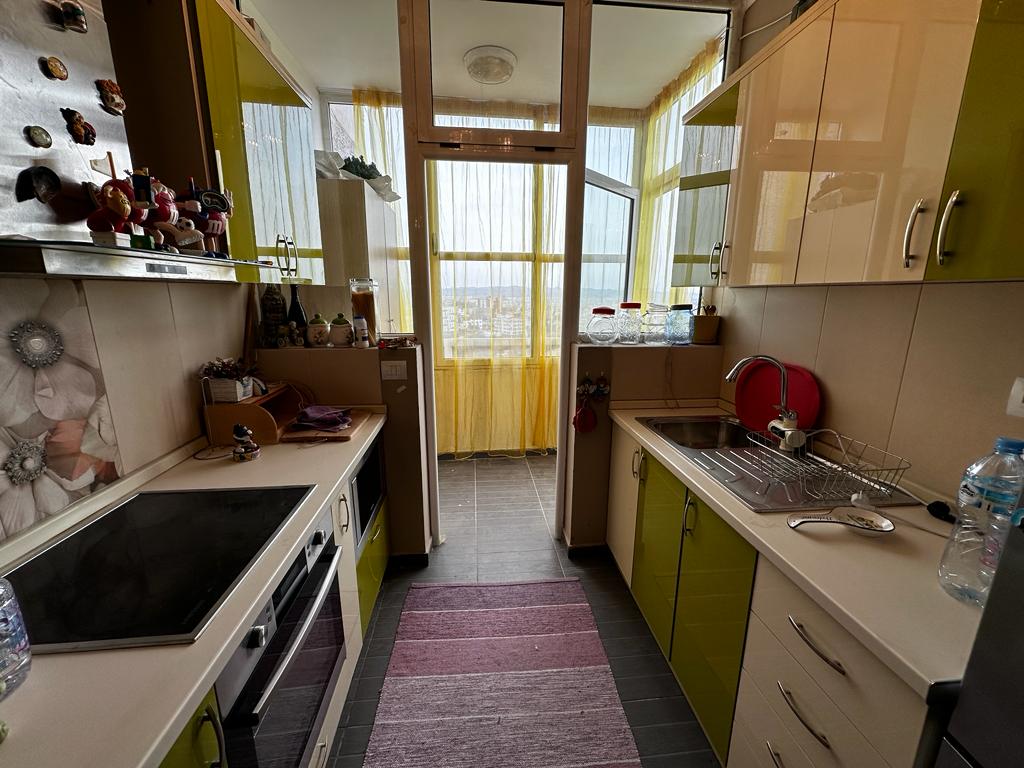 Shitet, Apartament 2+1, Fresk, Tiranë.