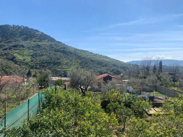 Delvine, shitet 2+1+BLK Kati 3, 500 m² 220.000 Euro (delvine)