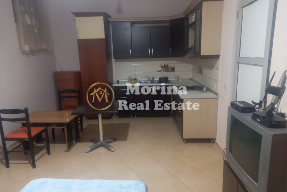 Tirane, jepet me qera garsonier Kati 2, 35 m² 180 € (Vilat Gjermane)