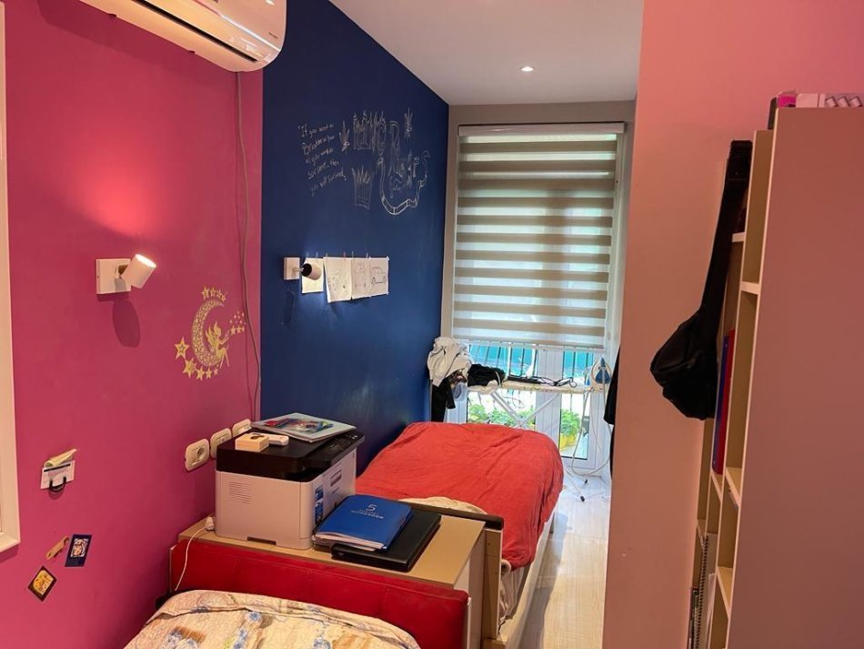 Tirane, shitet apartament 2+1 Kati 3, 128 m² 297.000 € (Myslym Shyr, te fusha e tenisit)