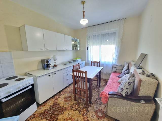 Tirane, shitet apartament 2+1 Kati 5, 56 m² 56.000 Euro (Ura e Tabakeve)