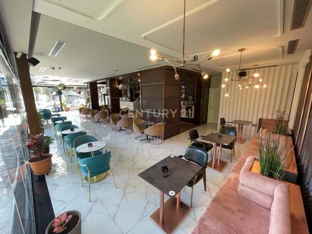 Tirane, shitet ambjent biznesi Kati 1, 650 m² (Myslym Shyri)