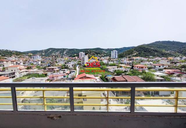 Vlore, jepet me qera apartament Kati 5, 90 m² 300 Euro (Gjergj Arianiti)