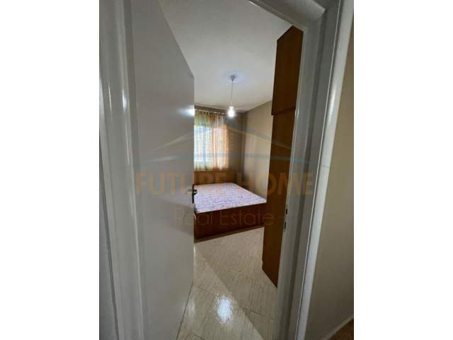 Durres, shitet apartament 2+1 Kati 3, 100 m² 58.000 Euro (PISHAT E BUTA,GOLEM)