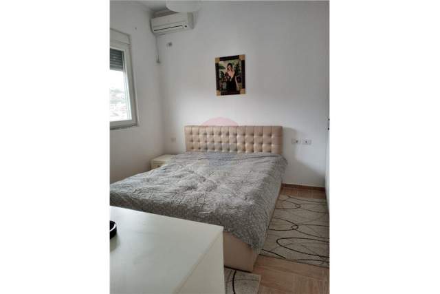Tirane, shitet Penthouse 3+1+BLK Kati 7, 192 m² 135.000 Euro (Fresku)