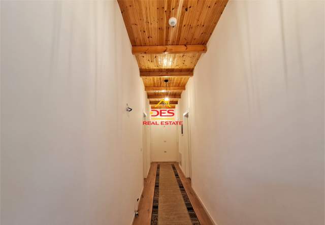 Delvine, shes hotel 2.500 m² 950.000 Euro