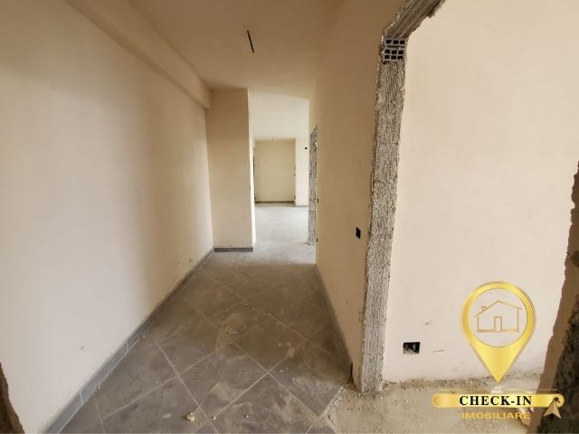 Tirane, shitet apartament 2+1+BLK Kati 1, 82 m² 114.000 Euro (Ali Demi)