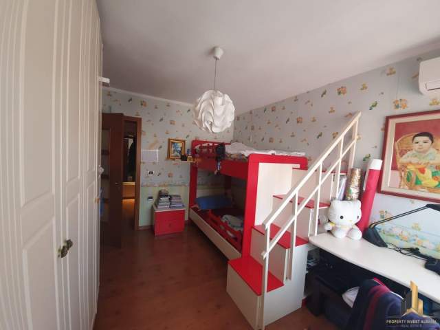 Tirane, jepet me qera apartament 2+1+BLK Kati 5, 75 m² 500 Euro (Shkolla e Baletit)